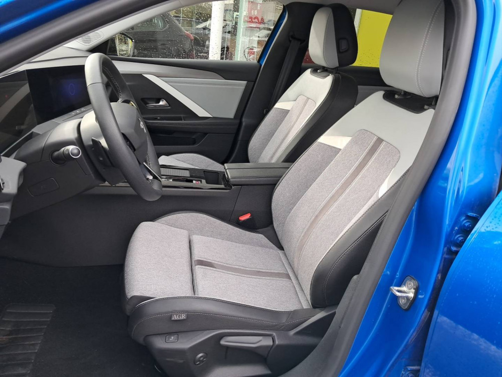 Acheter Opel Astra Astra 1.2 Turbo 130 ch BVA8 Elegance 5p occasion dans les concessions du Groupe Faurie
