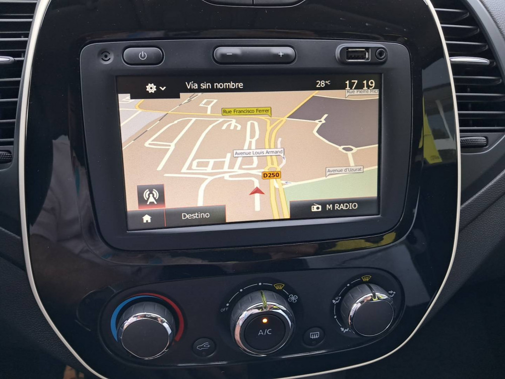 Acheter Renault Captur Captur dCi 90 E6C Business 5p occasion dans les concessions du Groupe Faurie