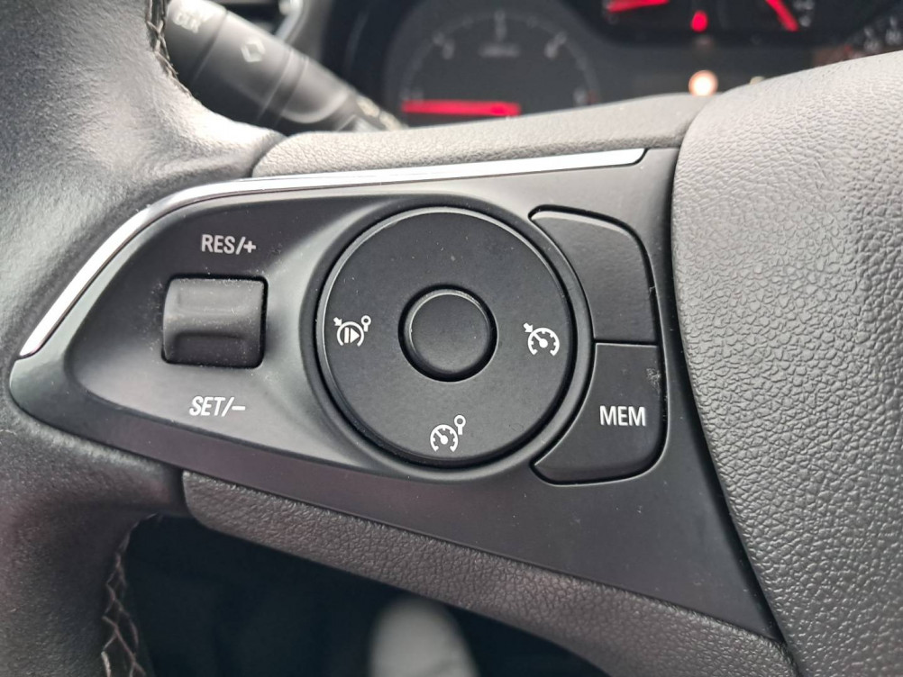 Acheter Opel Grandland X Grandland X 1.5 Diesel 130 ch BVA6 Innovation 5p occasion dans les concessions du Groupe Faurie