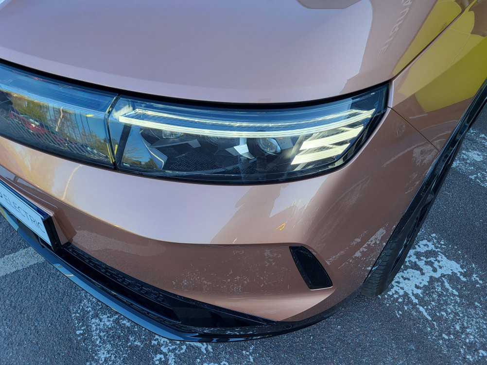 Acheter Opel Grandland Grandland Electrique 213 ch & Batterie 73 kWh GS 5p neuf dans les concessions du Groupe Faurie