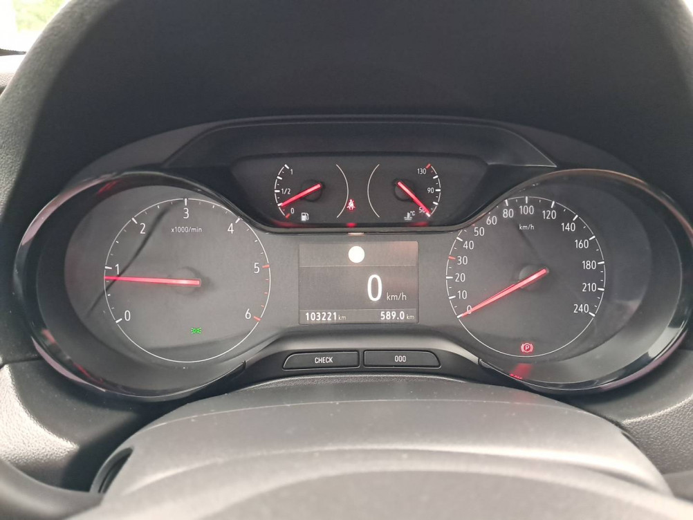 Acheter Opel Grandland X Grandland X 1.5 Diesel 130 ch Design Line 120 ans 5p occasion dans les concessions du Groupe Faurie