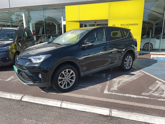 Acheter Toyota RAV4 RAV4 Hybride 197ch 2WD Lounge 5p occasion dans les concessions du Groupe Faurie