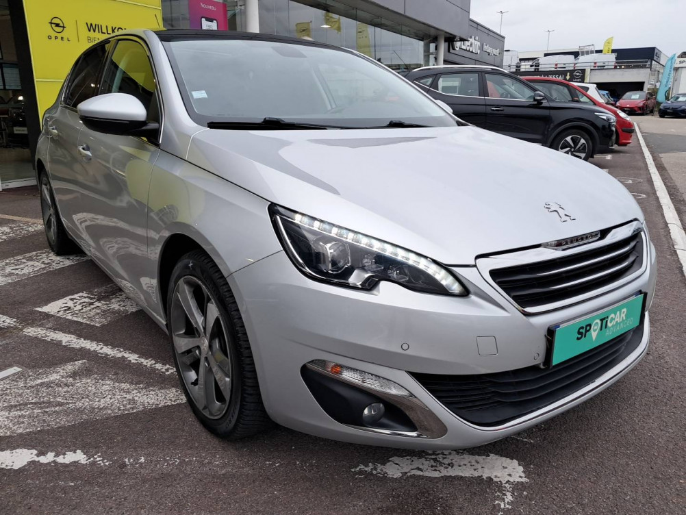 Acheter Peugeot 308 308 1.2 PureTech 130ch S&S BVM6 Allure 5p occasion dans les concessions du Groupe Faurie