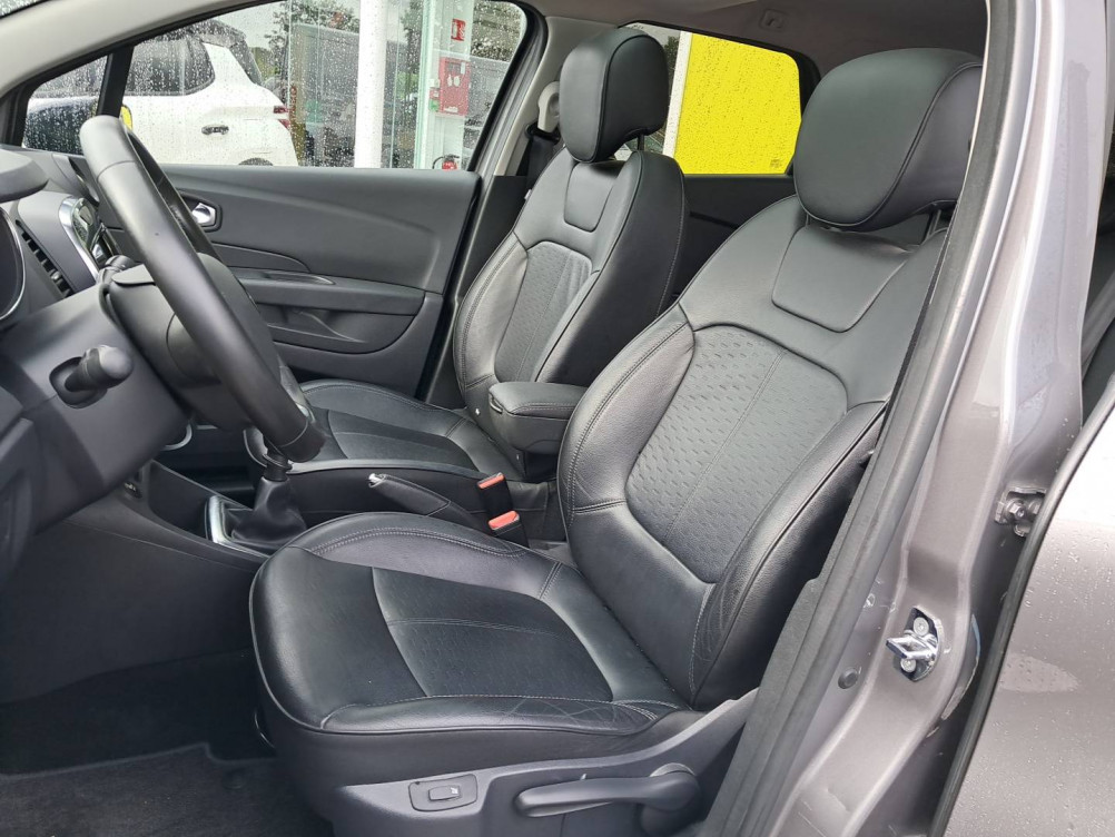 Acheter Renault Captur Captur TCe 120 Energy Intens 5p occasion dans les concessions du Groupe Faurie