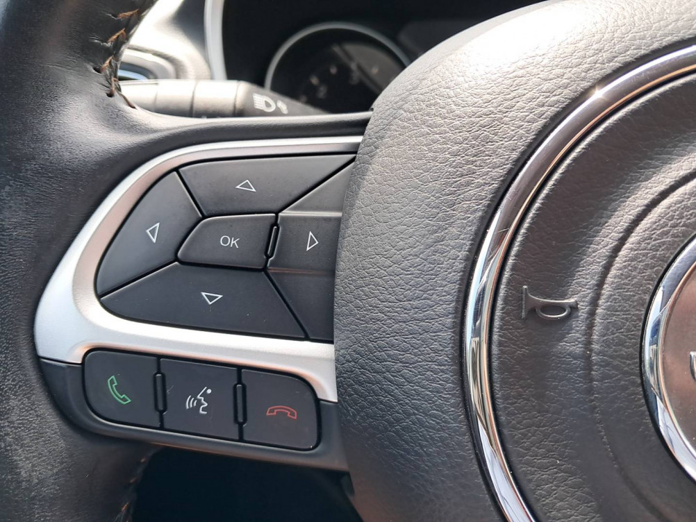 Acheter Jeep Compass Compass 1.6 I MultiJet II 120 ch BVM6 Limited 5p occasion dans les concessions du Groupe Faurie