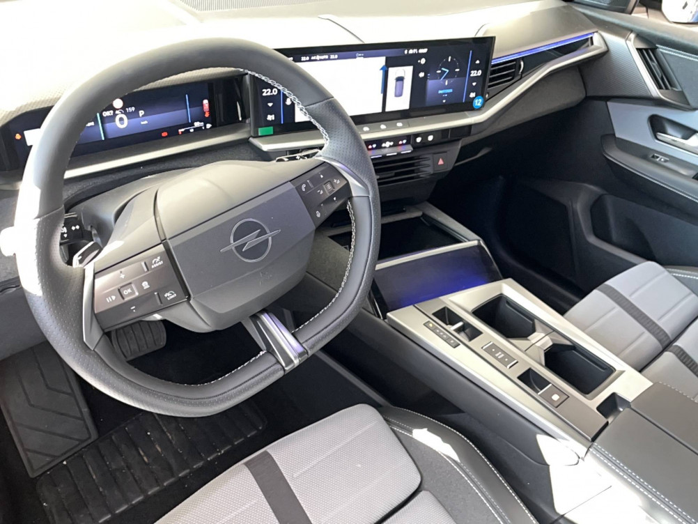 Acheter Opel Grandland Grandland 1.2 Turbo Hybrid 136 ch e-DCT6 GS 5p neuf dans les concessions du Groupe Faurie