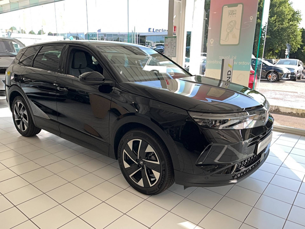 Acheter Opel Grandland Grandland 1.2 Turbo Hybrid 136 ch e-DCT6 GS 5p neuf dans les concessions du Groupe Faurie