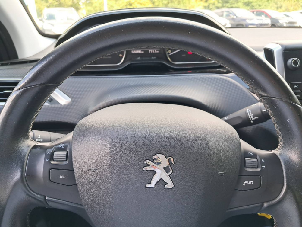 Acheter Peugeot 208 208 1.6 e-HDi 115ch FAP BVM6 Allure 5p occasion dans les concessions du Groupe Faurie