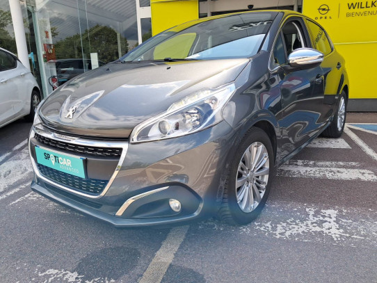Acheter Peugeot 208 208 1.6 e-HDi 115ch FAP BVM6 Allure 5p occasion dans les concessions du Groupe Faurie