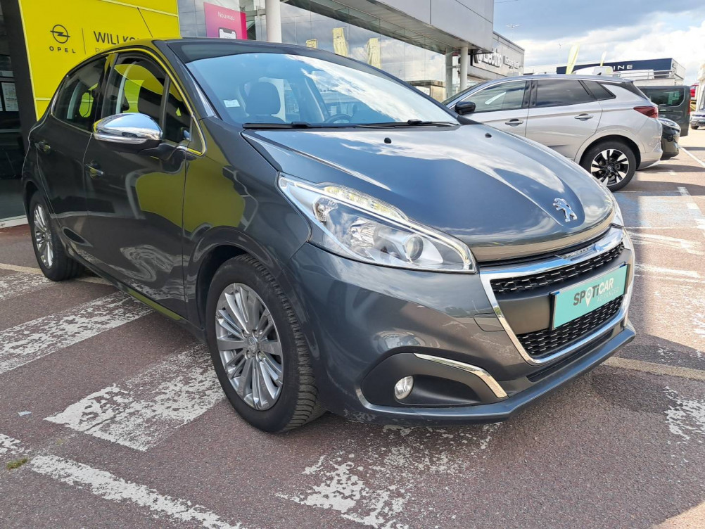 Acheter Peugeot 208 208 1.6 e-HDi 115ch FAP BVM6 Allure 5p occasion dans les concessions du Groupe Faurie