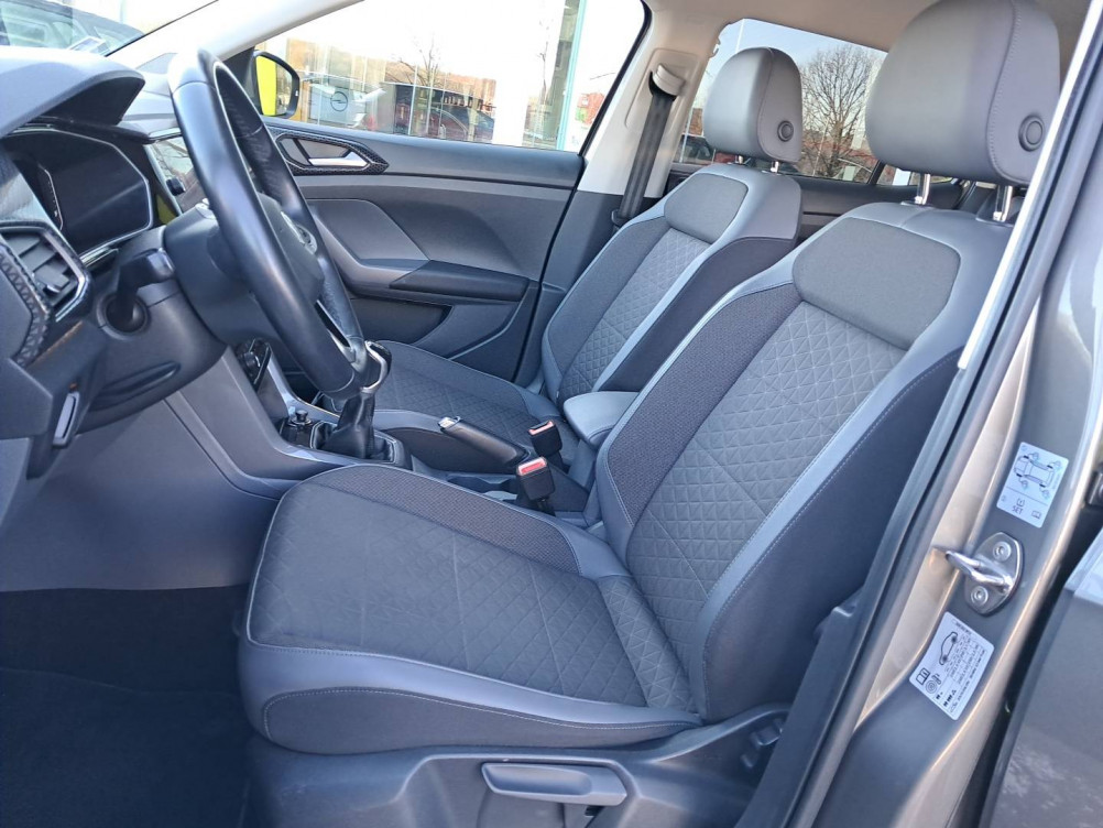 Acheter Volkswagen T-Cross T-Cross 1.0 TSI 115 Start/Stop BVM6 Carat 5p occasion dans les concessions du Groupe Faurie