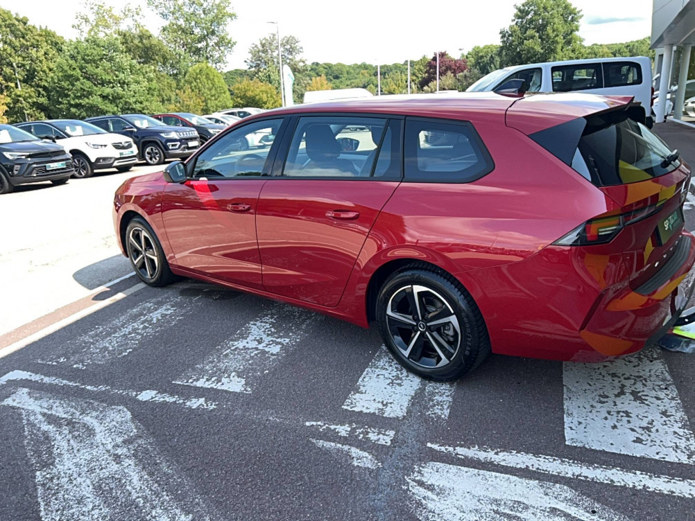 Acheter Opel Astra Sports Tourer Astra Sports Tourer 1.2 Turbo 110 ch BVM6  5p occasion dans les concessions du Groupe Faurie