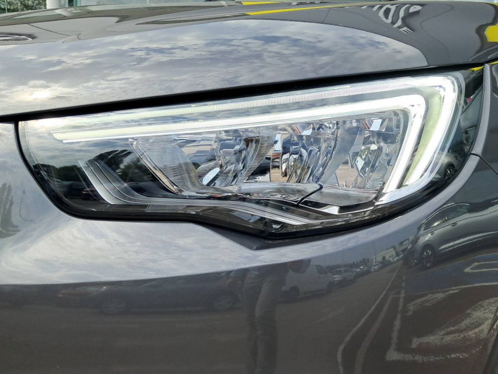 Acheter Opel Grandland X Grandland X 1.5 Diesel 130 ch BVA8 Design & Tech 5p occasion dans les concessions du Groupe Faurie