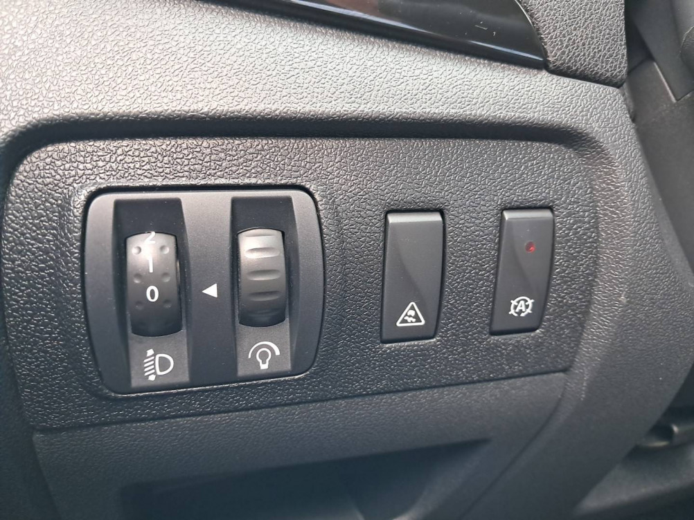 Acheter Renault Scenic 3 Scenic dCi 130 Energy FAP eco2 Bose Edition 5p occasion dans les concessions du Groupe Faurie