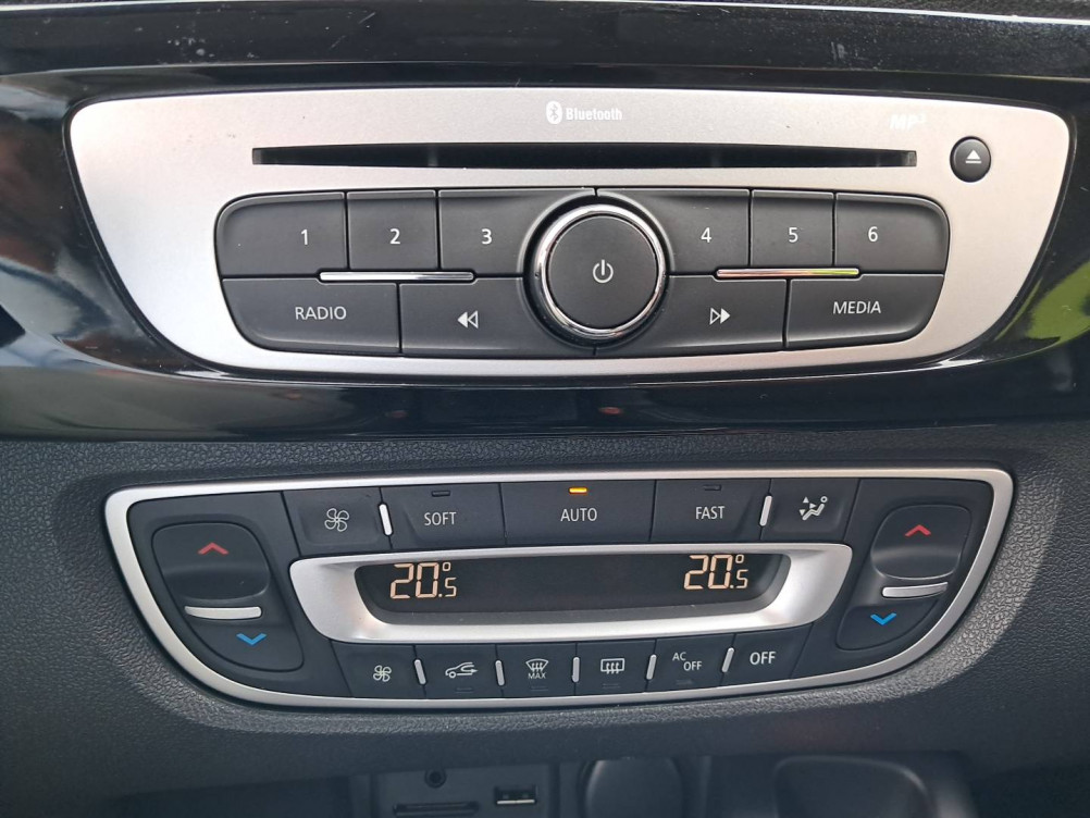 Acheter Renault Scenic 3 Scenic dCi 130 Energy FAP eco2 Bose Edition 5p occasion dans les concessions du Groupe Faurie