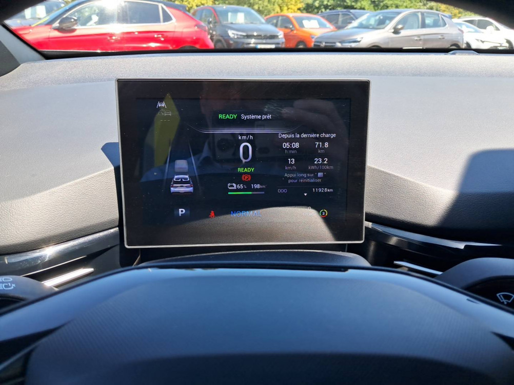 Acheter MG Motor MG 4 MG4 Electric 51kWh - 125 kW 2WD Standard 5p occasion dans les concessions du Groupe Faurie