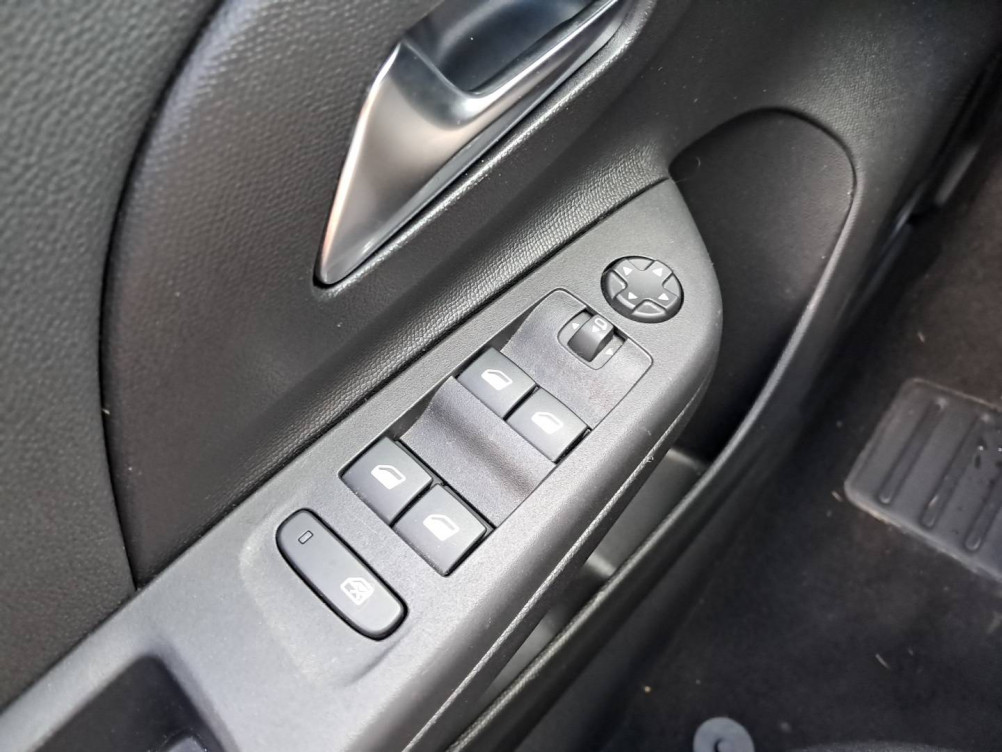 Acheter Opel Corsa Corsa 1.5 Diesel 100 ch BVM6 Elegance Business 5p occasion dans les concessions du Groupe Faurie