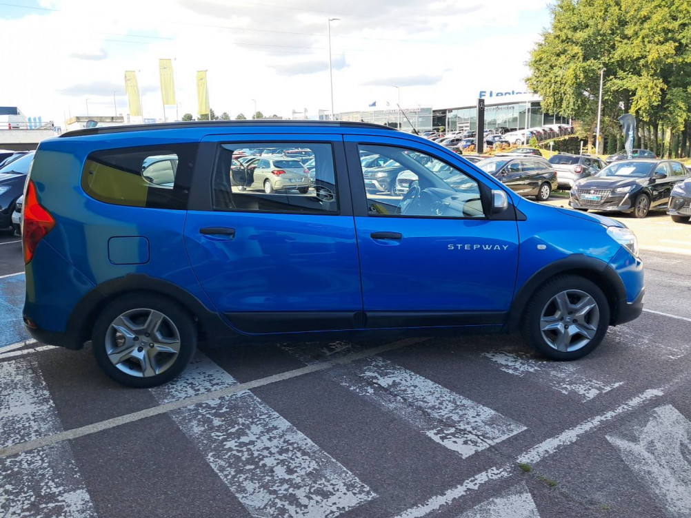 Acheter Dacia Lodgy Lodgy Blue dCi 115 7 places Stepway 5p occasion dans les concessions du Groupe Faurie