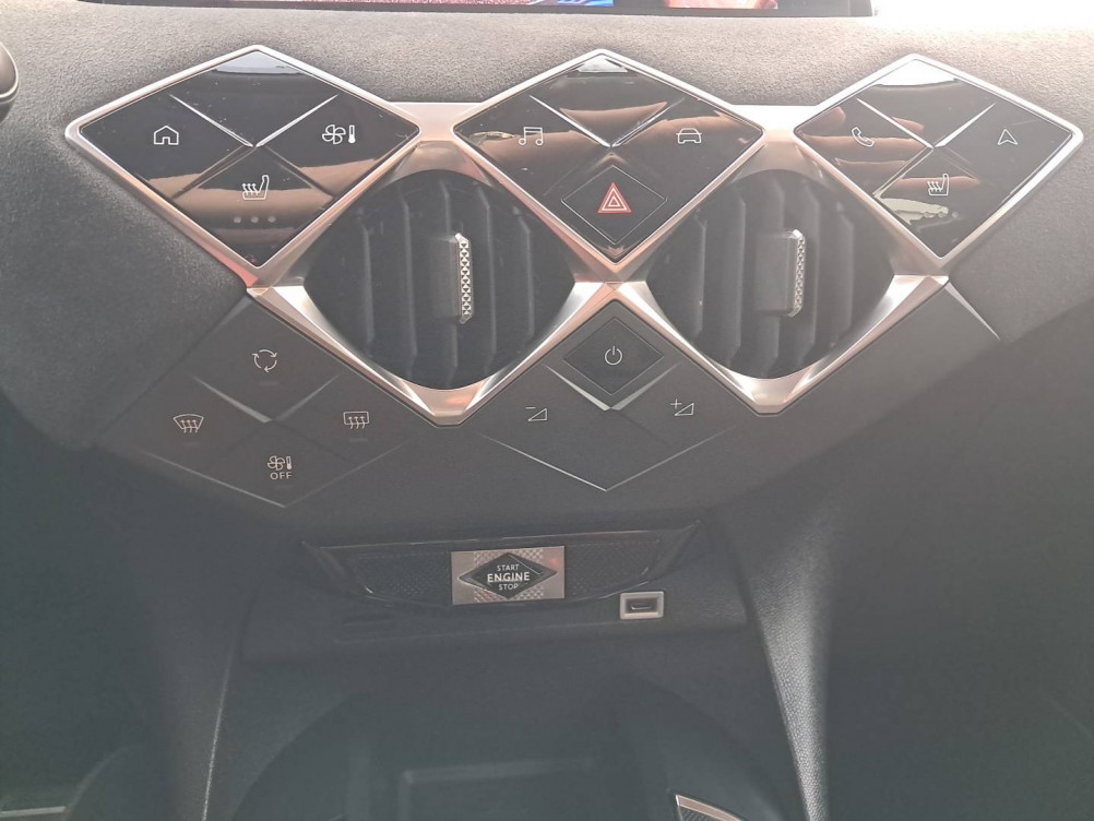 Acheter Ds Ds3 Crossback DS3 Crossback PureTech 130 EAT8 Performance Line 5p occasion dans les concessions du Groupe Faurie