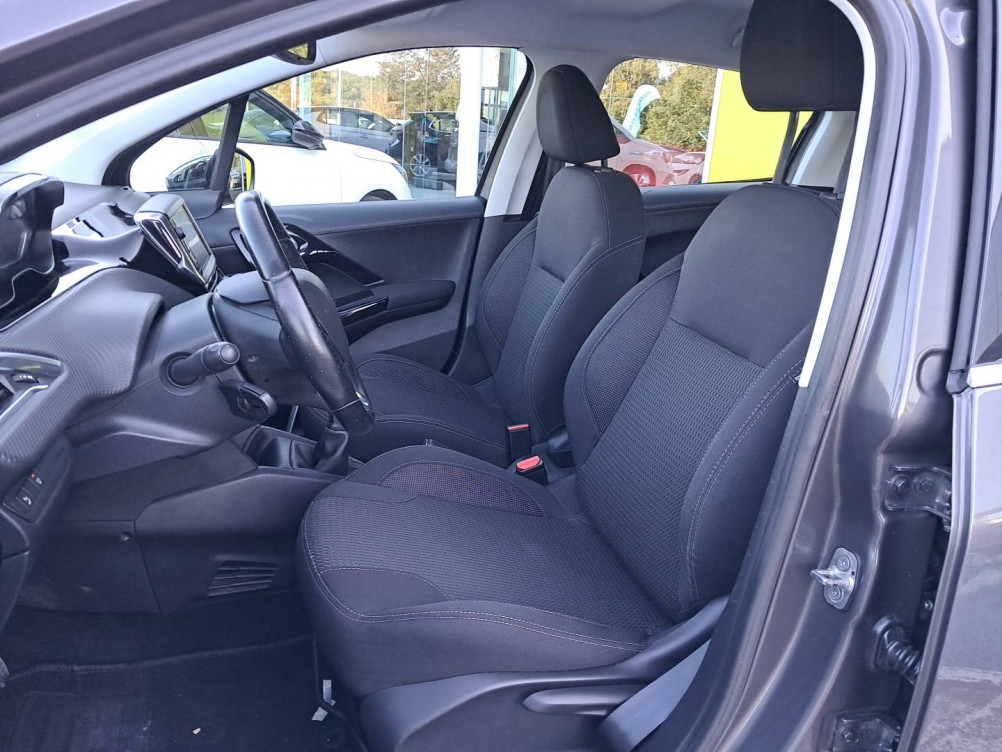 Acheter Peugeot 208 208 1.2 PureTech 110ch S&S BVM5 Allure 5p occasion dans les concessions du Groupe Faurie