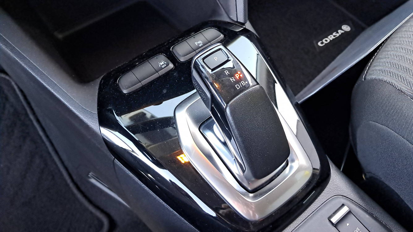 Acheter Opel Corsa E Corsa Electrique 136 ch & Batterie 50 kWh Edition 5p occasion dans les concessions du Groupe Faurie