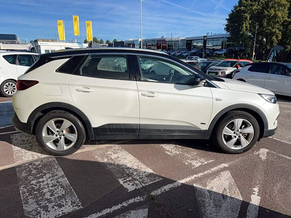 Acheter Opel Grandland X Business Grandland X Hybrid 225 ch BVA8 Elegance Business 5p occasion dans les concessions du Groupe Faurie