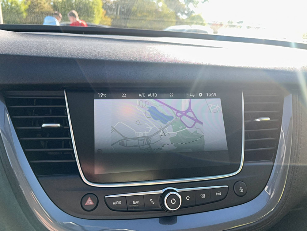 Acheter Opel Grandland X Business Grandland X Hybrid 225 ch BVA8 Elegance Business 5p occasion dans les concessions du Groupe Faurie