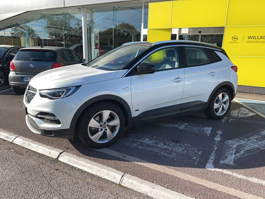 Acheter Opel Grandland X Business Grandland X Hybrid 225 ch BVA8 Elegance Business 5p occasion dans les concessions du Groupe Faurie