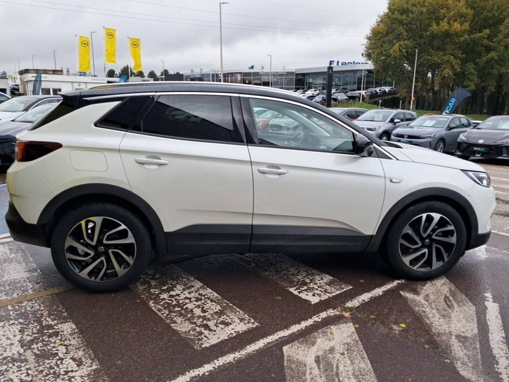 Acheter Opel Grandland X Grandland X 1.2 Turbo 130 ch BVA6 Ultimate 5p occasion dans les concessions du Groupe Faurie