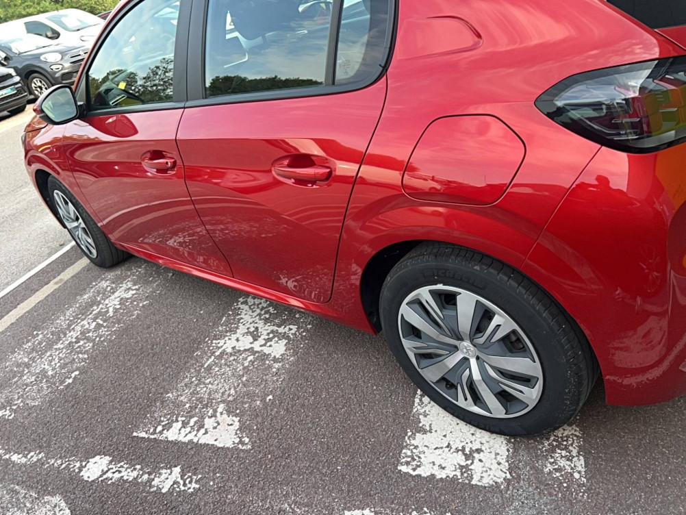 Acheter Peugeot 208 208 PureTech 100 S&S BVM6 Active 5p occasion dans les concessions du Groupe Faurie