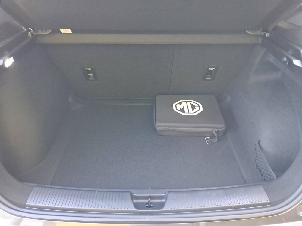 Acheter MG Motor MG 4 MG4 Electric 51kWh - 125 kW 2WD Standard 5p occasion dans les concessions du Groupe Faurie