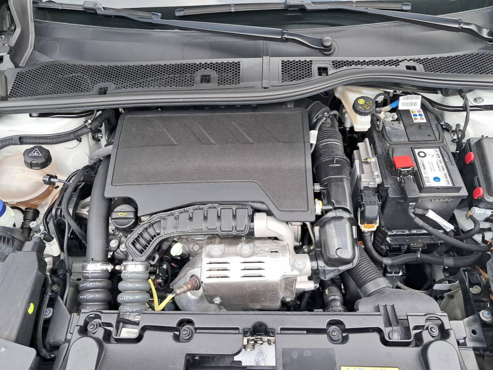 Acheter Opel Mokka Mokka 1.2 Turbo 100 ch BVM6 GS Line 5p occasion dans les concessions du Groupe Faurie