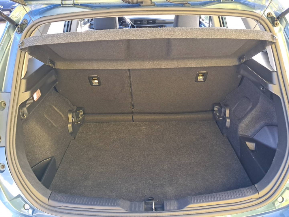 Acheter Toyota Auris Auris Hybride 136h Dynamic 5p occasion dans les concessions du Groupe Faurie