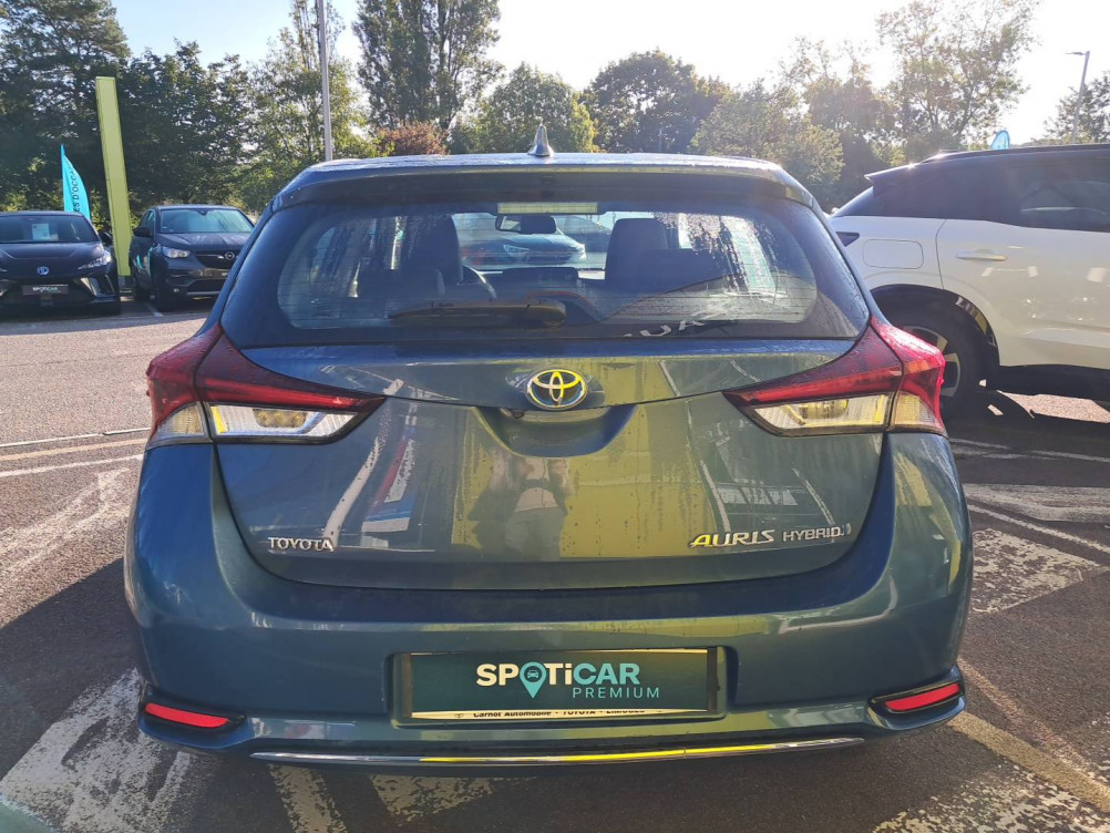 Acheter Toyota Auris Auris Hybride 136h Dynamic 5p occasion dans les concessions du Groupe Faurie