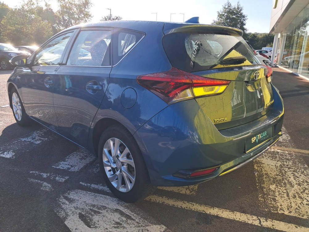 Acheter Toyota Auris Auris Hybride 136h Dynamic 5p occasion dans les concessions du Groupe Faurie
