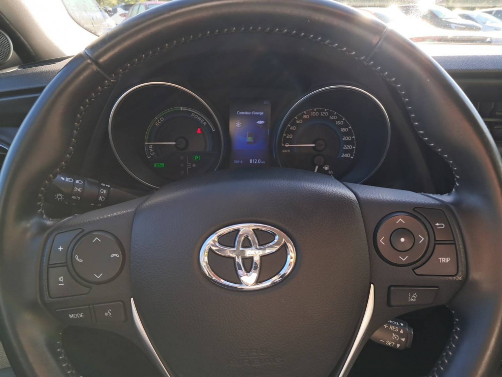 Acheter Toyota Auris Auris Hybride 136h Dynamic 5p occasion dans les concessions du Groupe Faurie
