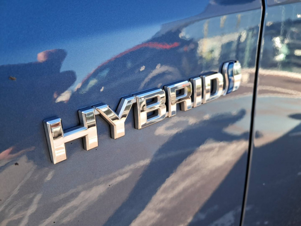 Acheter Toyota Auris Auris Hybride 136h Dynamic 5p occasion dans les concessions du Groupe Faurie