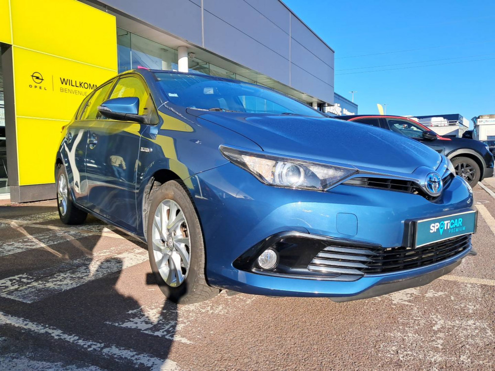 Acheter Toyota Auris Auris Hybride 136h Dynamic 5p occasion dans les concessions du Groupe Faurie