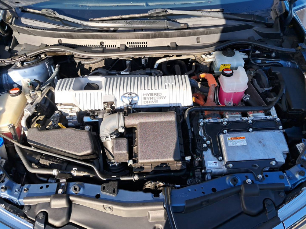 Acheter Toyota Auris Auris Hybride 136h Dynamic 5p occasion dans les concessions du Groupe Faurie