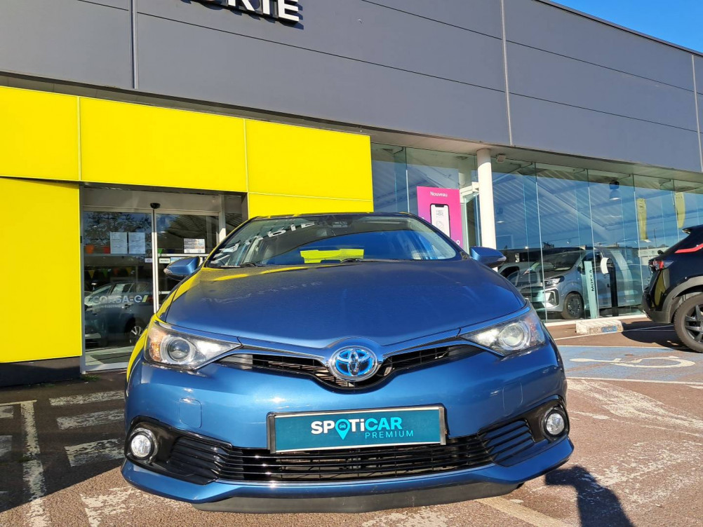 Acheter Toyota Auris Auris Hybride 136h Dynamic 5p occasion dans les concessions du Groupe Faurie