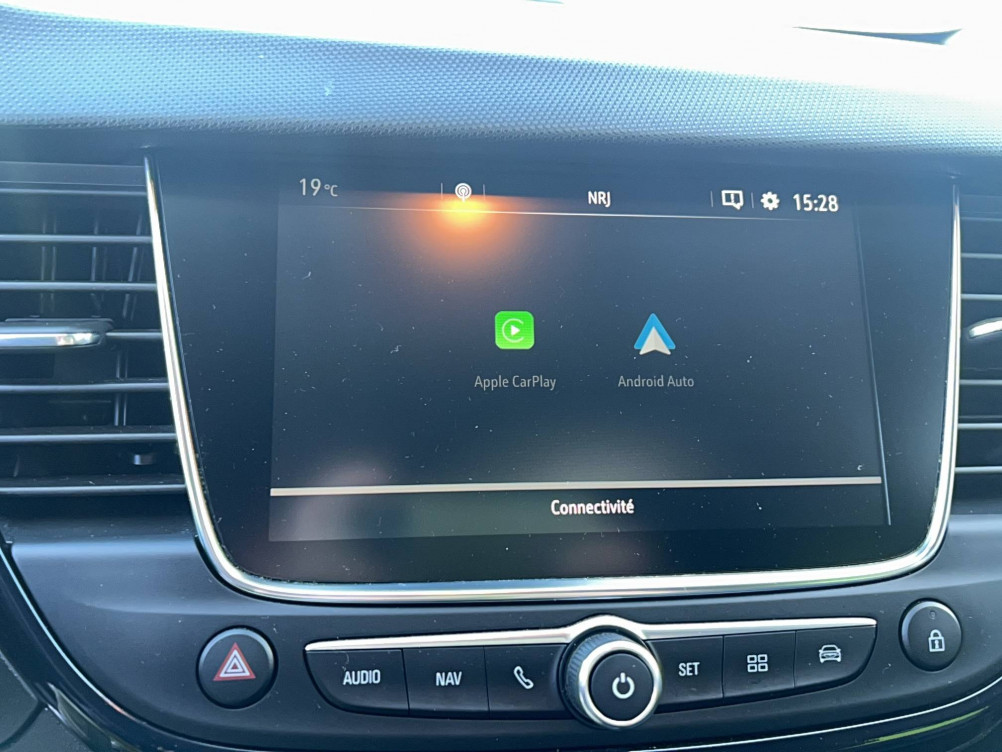 Acheter Opel Crossland X Crossland X 1.2 Turbo 110 ch Design 120 ans 5p occasion dans les concessions du Groupe Faurie