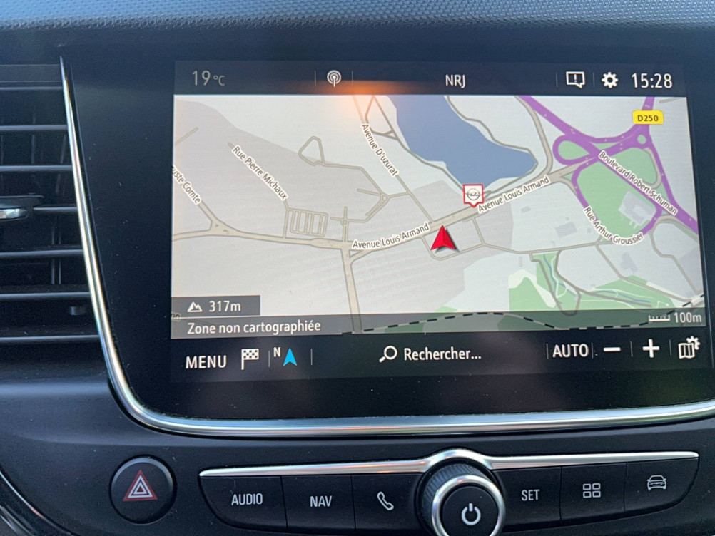 Acheter Opel Crossland X Crossland X 1.2 Turbo 110 ch Design 120 ans 5p occasion dans les concessions du Groupe Faurie