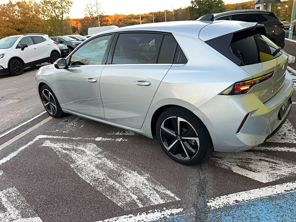 Acheter Opel Astra Astra 1.2 Turbo 130 ch BVA8 Elegance Business 5p occasion dans les concessions du Groupe Faurie