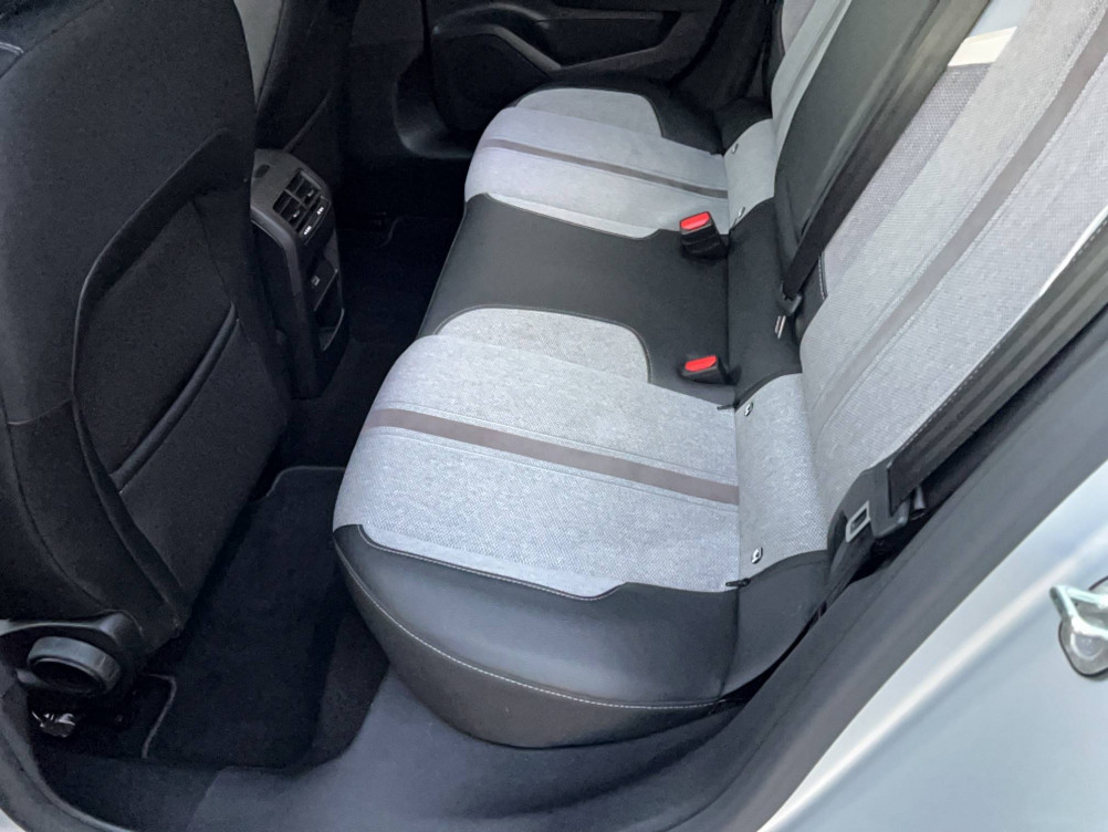 Acheter Opel Astra Astra 1.2 Turbo 130 ch BVA8 Elegance Business 5p occasion dans les concessions du Groupe Faurie