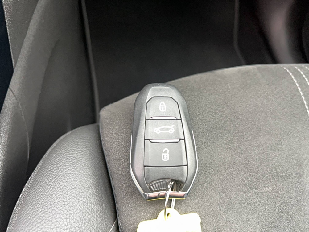 Acheter Opel Crossland Crossland 1.2 Turbo 130 ch BVA6 Ultimate 5p occasion dans les concessions du Groupe Faurie