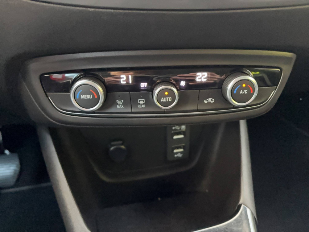 Acheter Opel Crossland Crossland 1.2 Turbo 110 ch BVM6 Elegance Business 5p occasion dans les concessions du Groupe Faurie