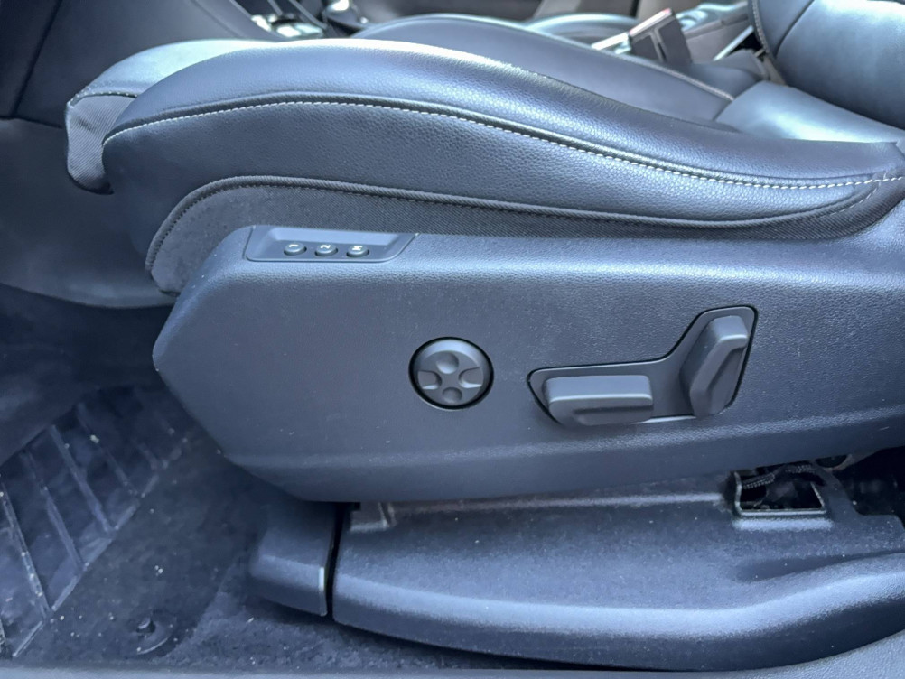 Acheter Opel Grandland X Grandland X 1.2 Turbo 130 ch BVA8 Ultimate 5p occasion dans les concessions du Groupe Faurie