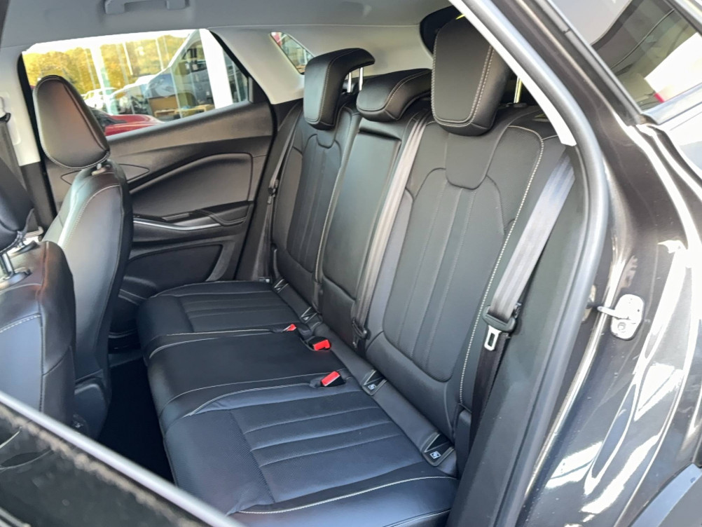 Acheter Opel Grandland X Grandland X 1.2 Turbo 130 ch BVA8 Ultimate 5p occasion dans les concessions du Groupe Faurie