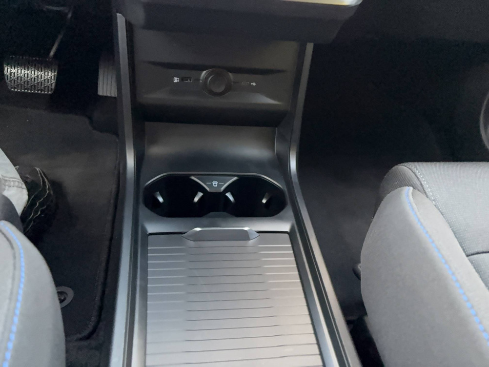 Acheter MG Motor MG 4 MG4 Electric 51kWh - 125 kW 2WD Standard 5p occasion dans les concessions du Groupe Faurie