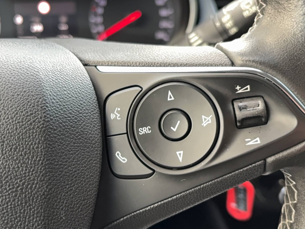 Acheter Opel Crossland Crossland 1.2 Turbo 110 ch BVM6 Elegance Business 5p occasion dans les concessions du Groupe Faurie